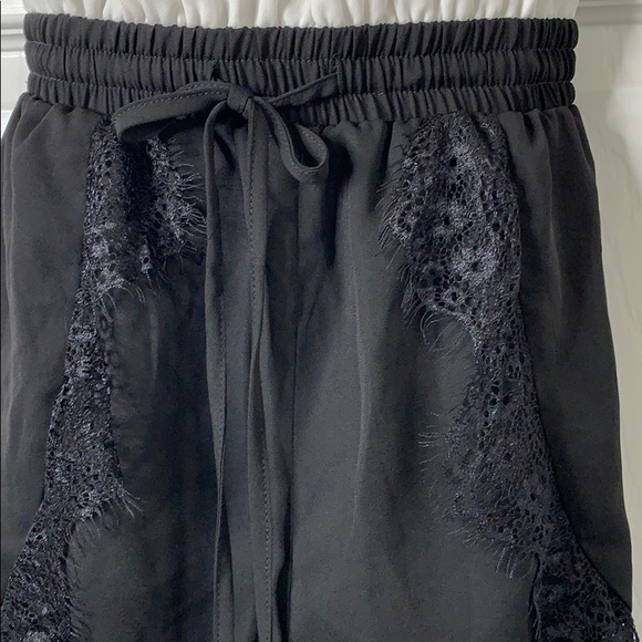 Hommage Los Angeles Tank and Lace Romper. - Picture 4 of 8